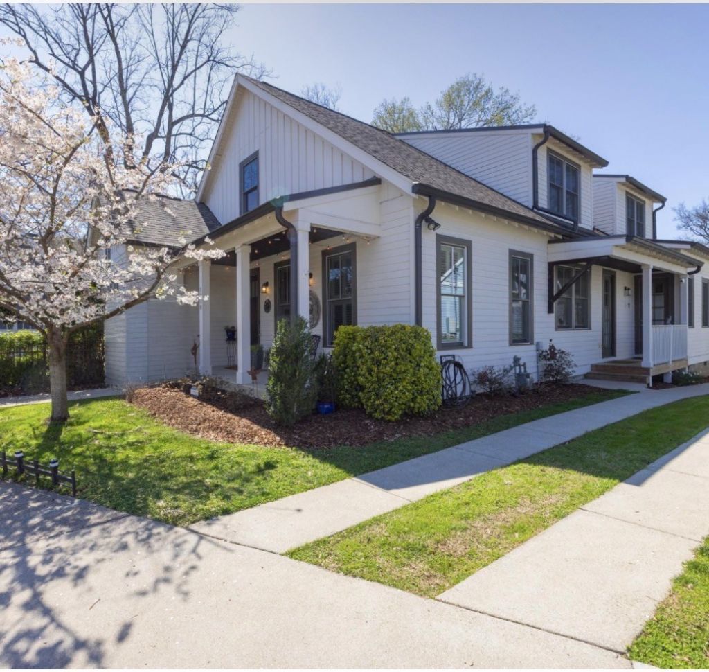 1208 Chapel Ave, Nashville, TN 37206 Main Photo