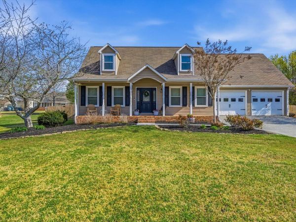 2727 Kenwood Drive, Athens, TN 37303