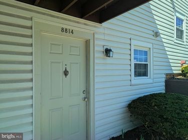 8814 TANGLEWOOD LANE , Unit 102, MANASSAS, VA 20110