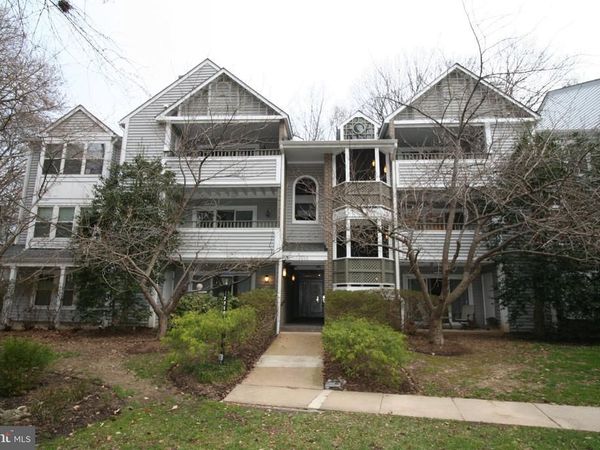 7718 LAFAYETTE FOREST DRIVE, Unit 24, ANNANDALE, VA 22003