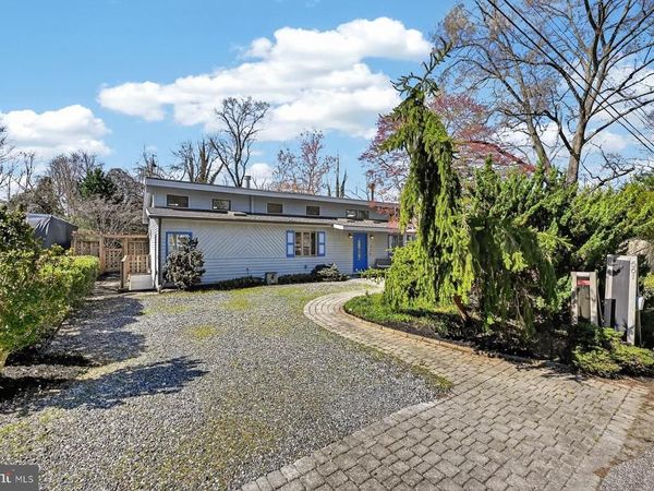 561 ARUNDEL DRIVE, SEVERNA PARK, MD 21146