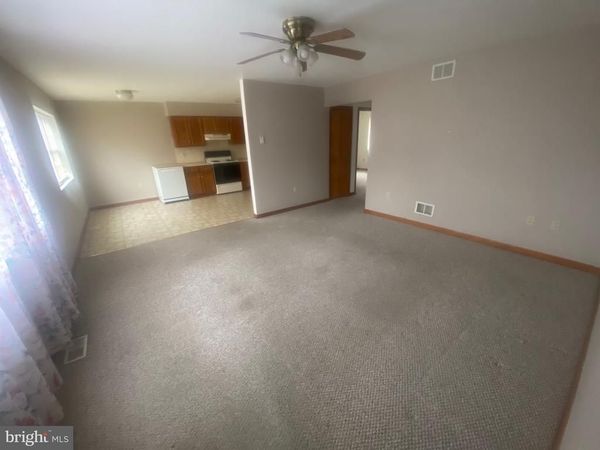 1312 CLAY AVENUE , Unit 1L, DUNMORE, PA 18510