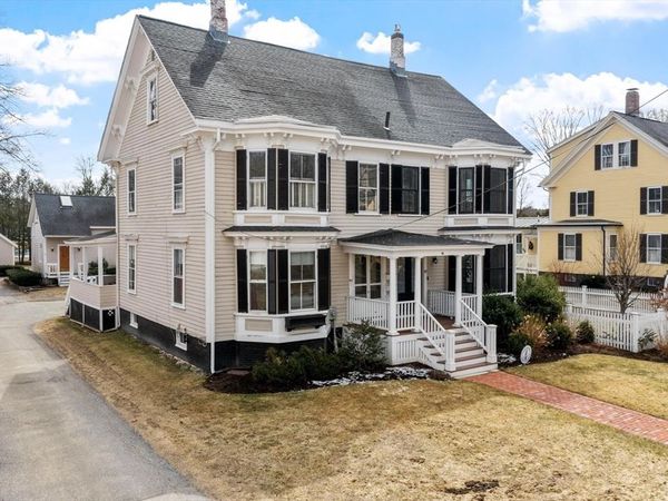 95 Hubbard Street, Unit 95, Concord, MA 01742
