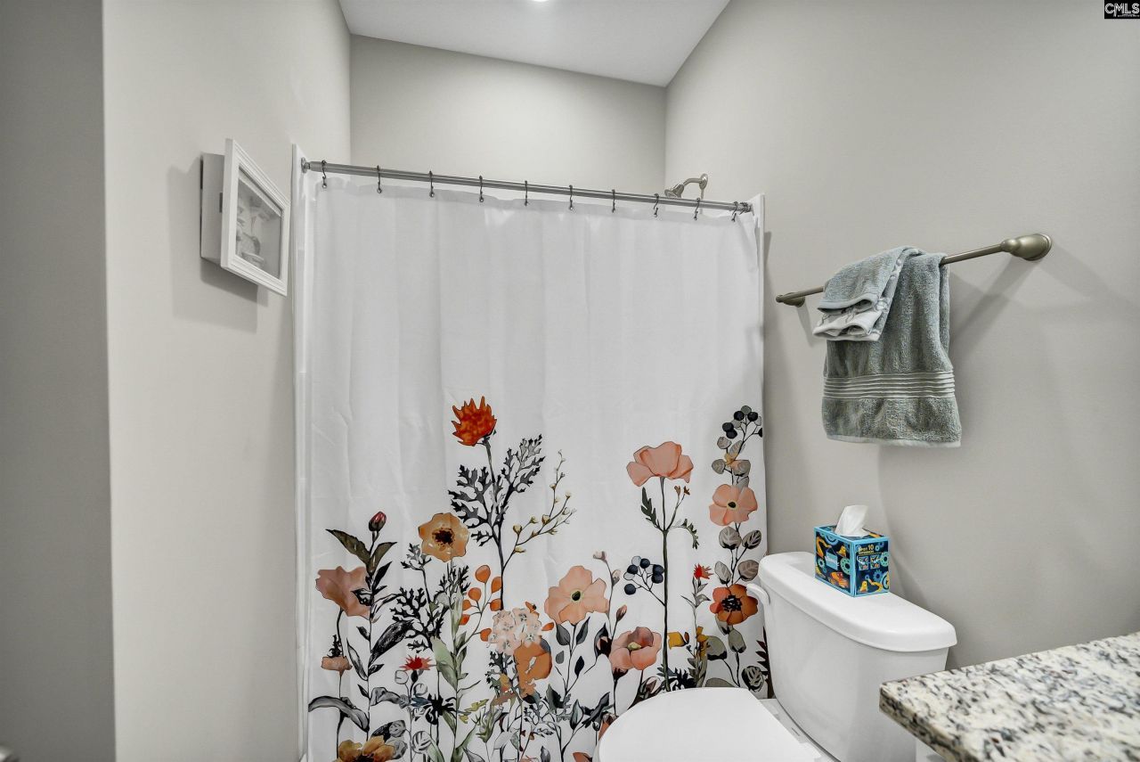 160 Secretariat St  Photo 21