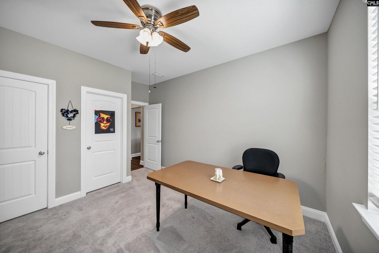 160 Secretariat St  Photo 24