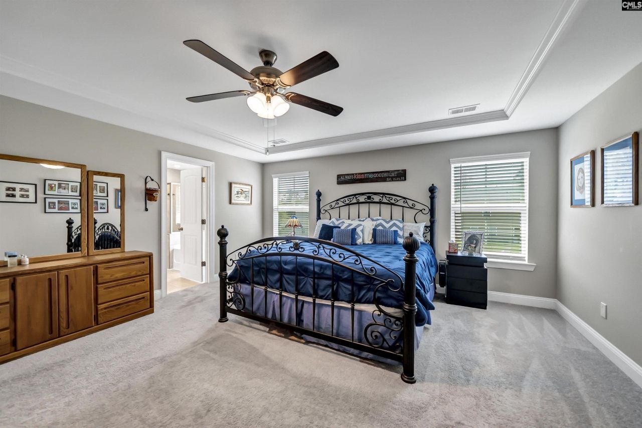 160 Secretariat St  Photo 29