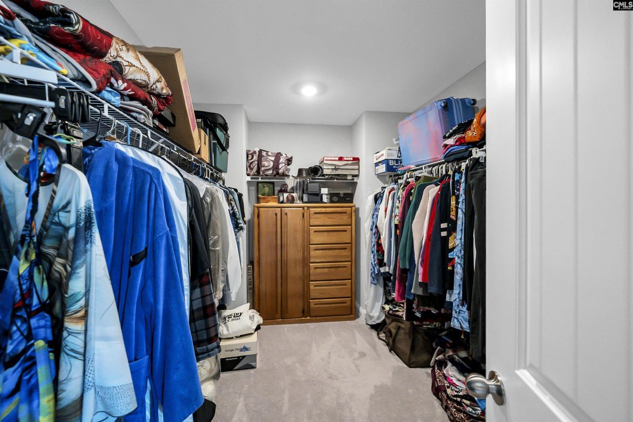 160 Secretariat St  Photo 33