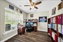 160 Secretariat St  photo 4