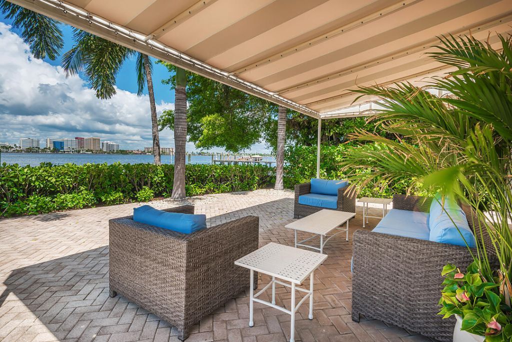 250 Bradley Place, Unit 202, Palm Beach, FL 33480 Photo