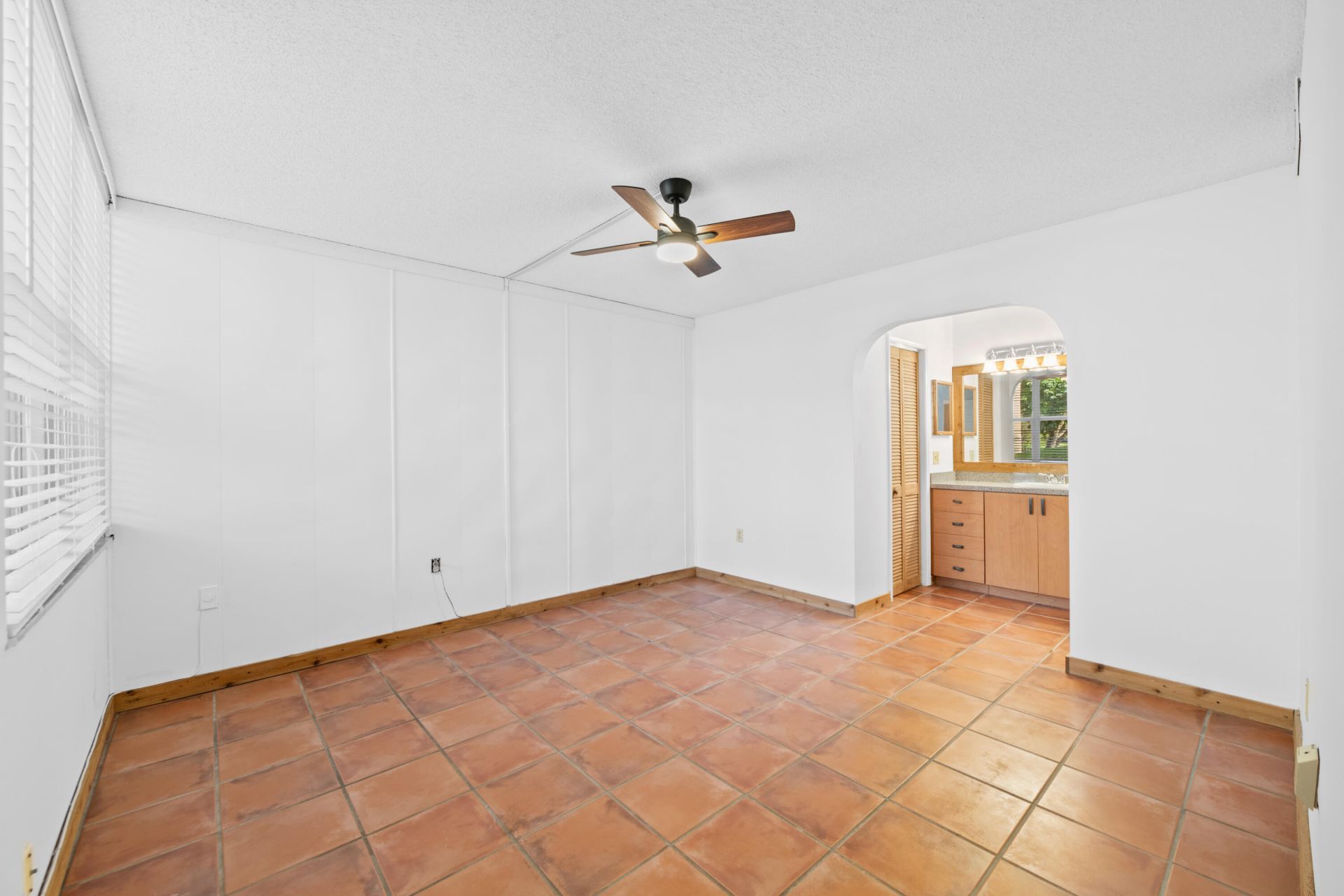 9480 Tangerine Place, Unit 102, Davie, FL 33324 Photo