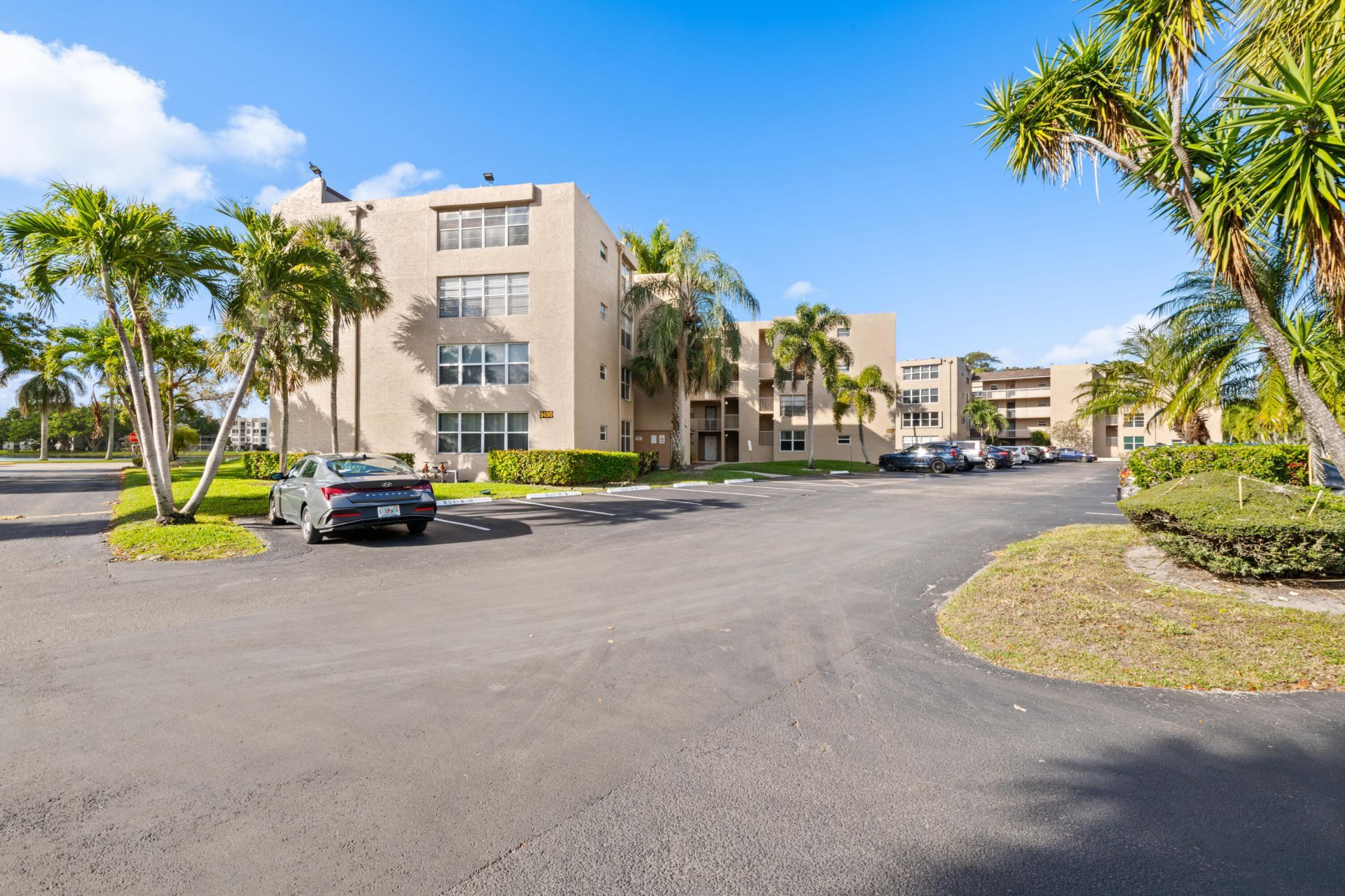 9480 Tangerine Place, Unit 102, Davie, FL 33324 Photo