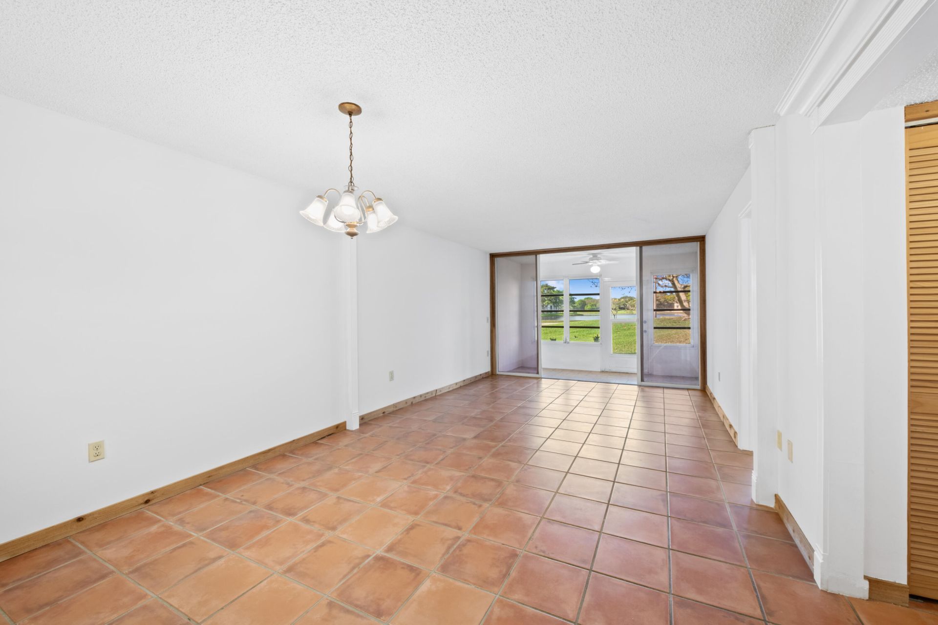 9480 Tangerine Place, Unit 102, Davie, FL 33324 Photo