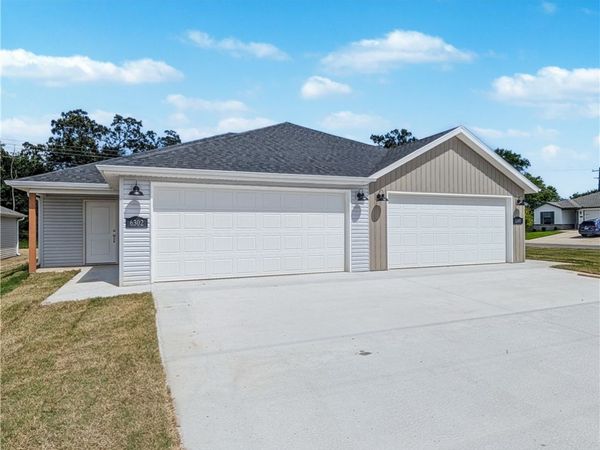 6613 NW Altus Street, Bentonville, AR 72713