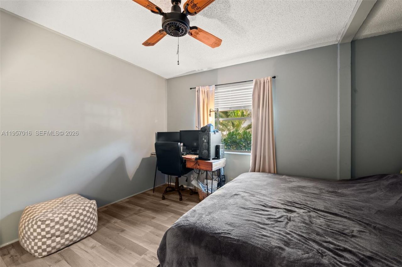 10873 NW 10th Pl , Coral Springs, FL 33071 Photo