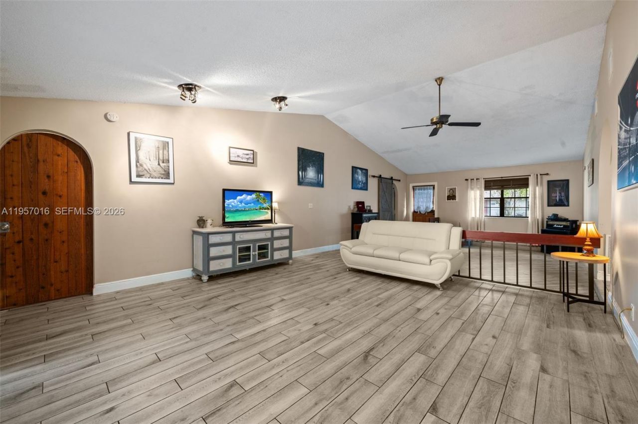 10873 NW 10th Pl , Coral Springs, FL 33071 Photo