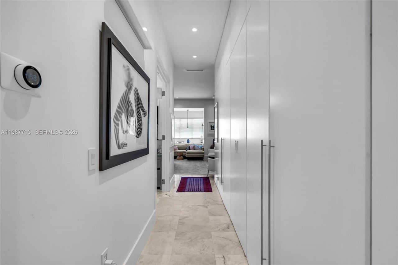 140 Hampton Ln , Key Biscayne, FL 33149 Photo