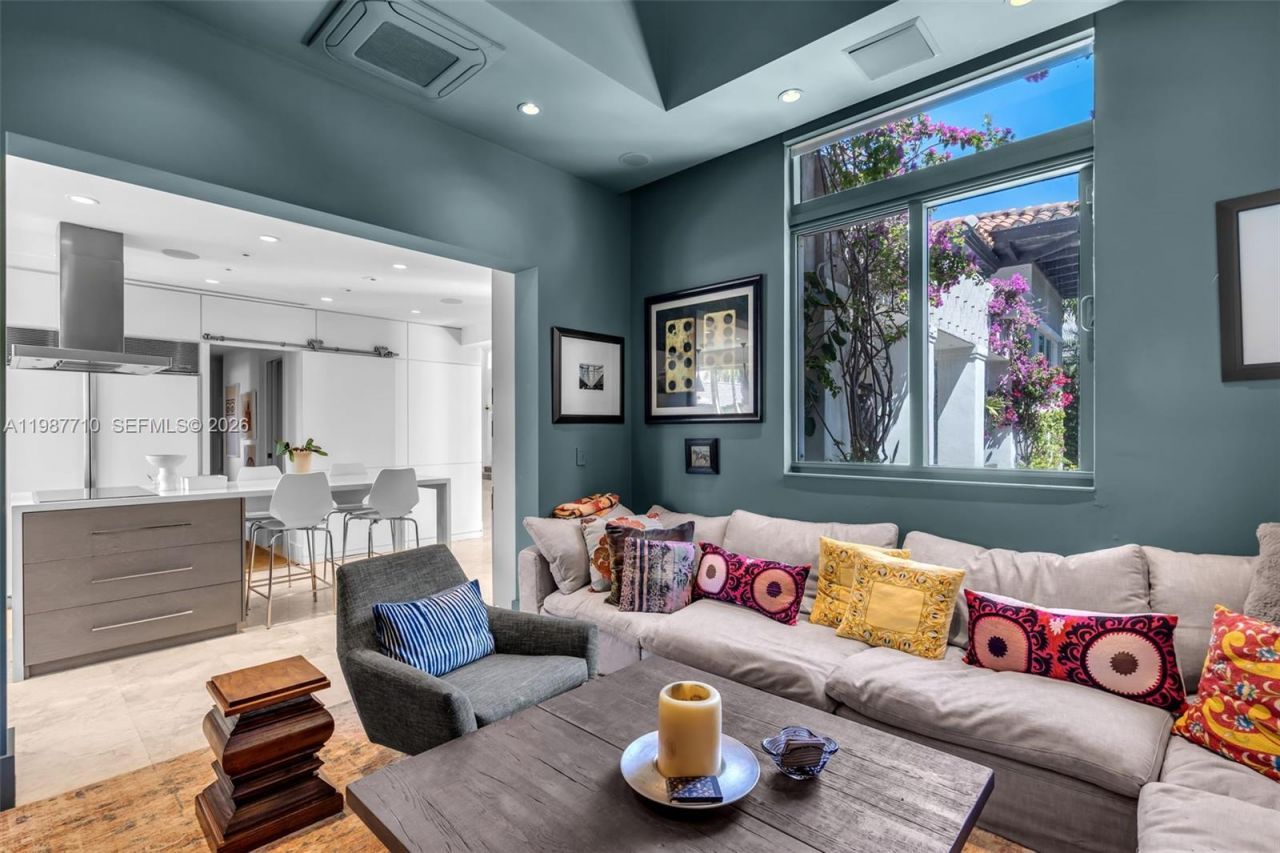 140 Hampton Ln , Key Biscayne, FL 33149 Photo