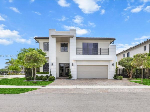 12021 SW 82nd Pl, Miami, FL 33156