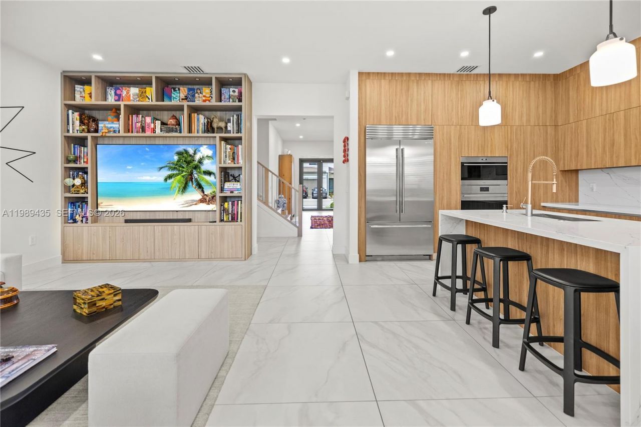 12021 SW 82nd Pl, Miami, FL 33156 Photo