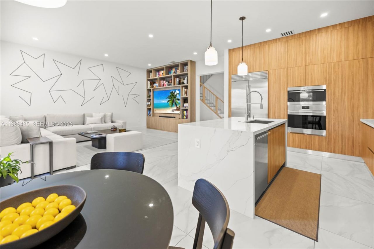 12021 SW 82nd Pl, Miami, FL 33156 Photo