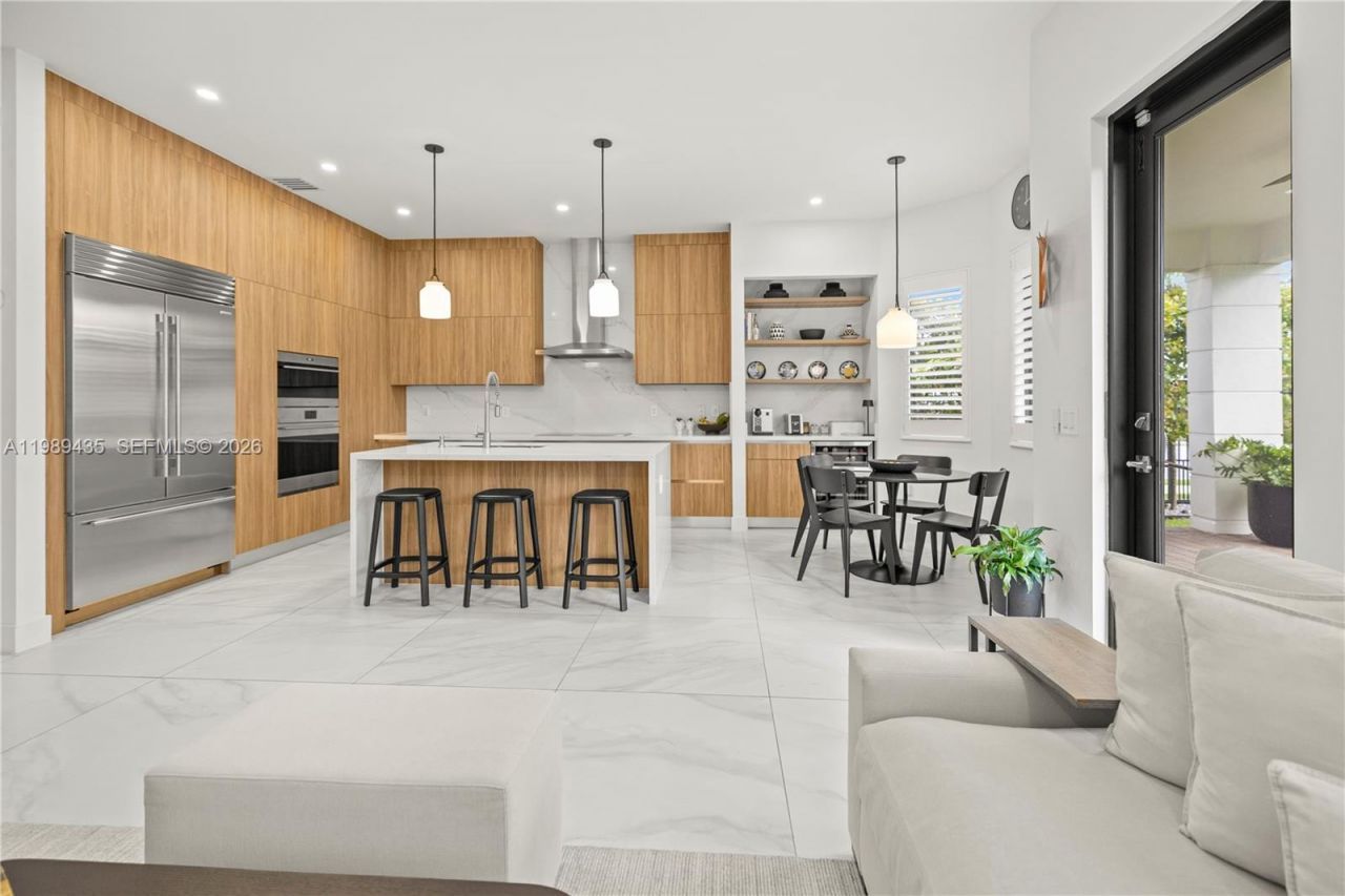 12021 SW 82nd Pl, Miami, FL 33156 Photo