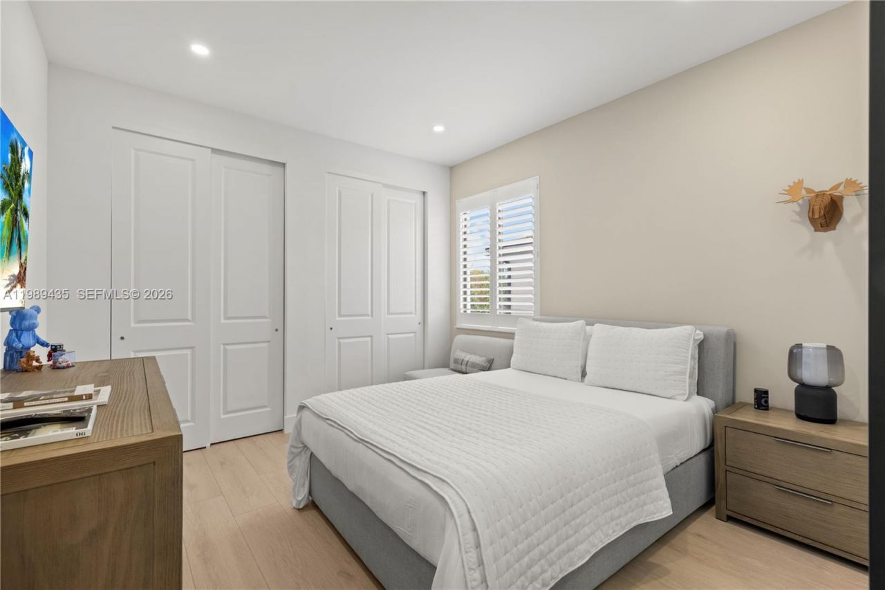 12021 SW 82nd Pl, Miami, FL 33156 Photo