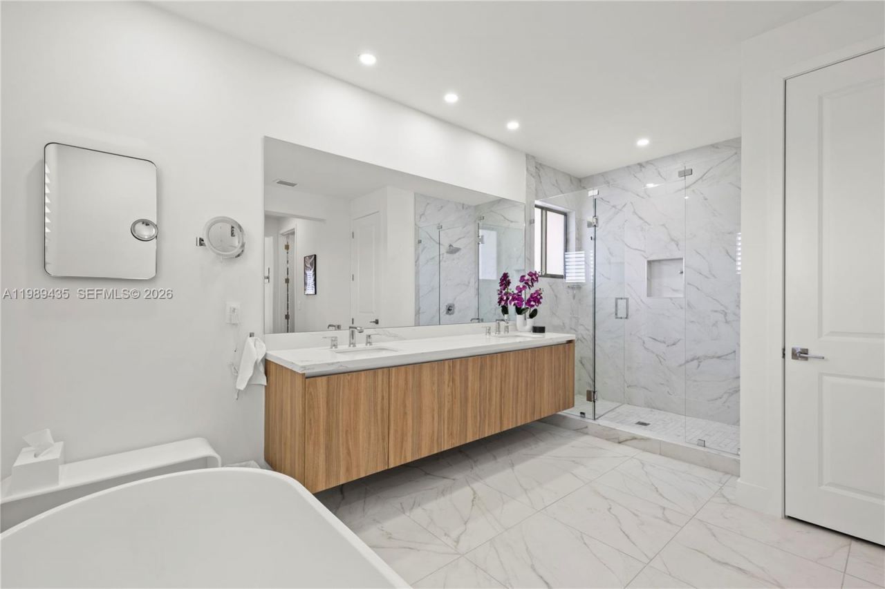 12021 SW 82nd Pl, Miami, FL 33156 Photo