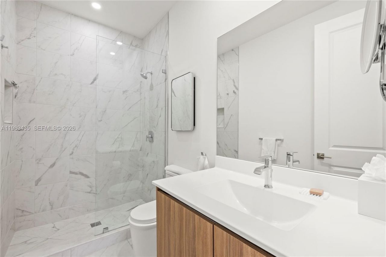 12021 SW 82nd Pl, Miami, FL 33156 Photo