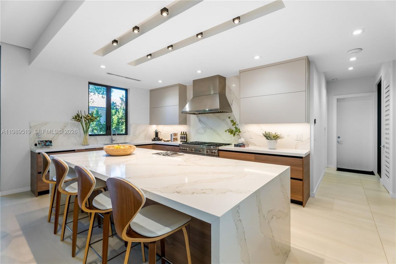 7900 SW 57th Ct , South Miami, FL 33143 Photo