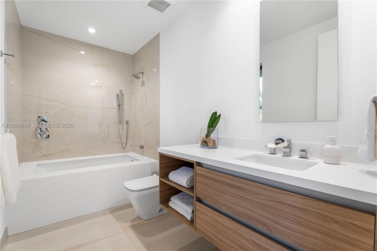 7900 SW 57th Ct , South Miami, FL 33143 Photo