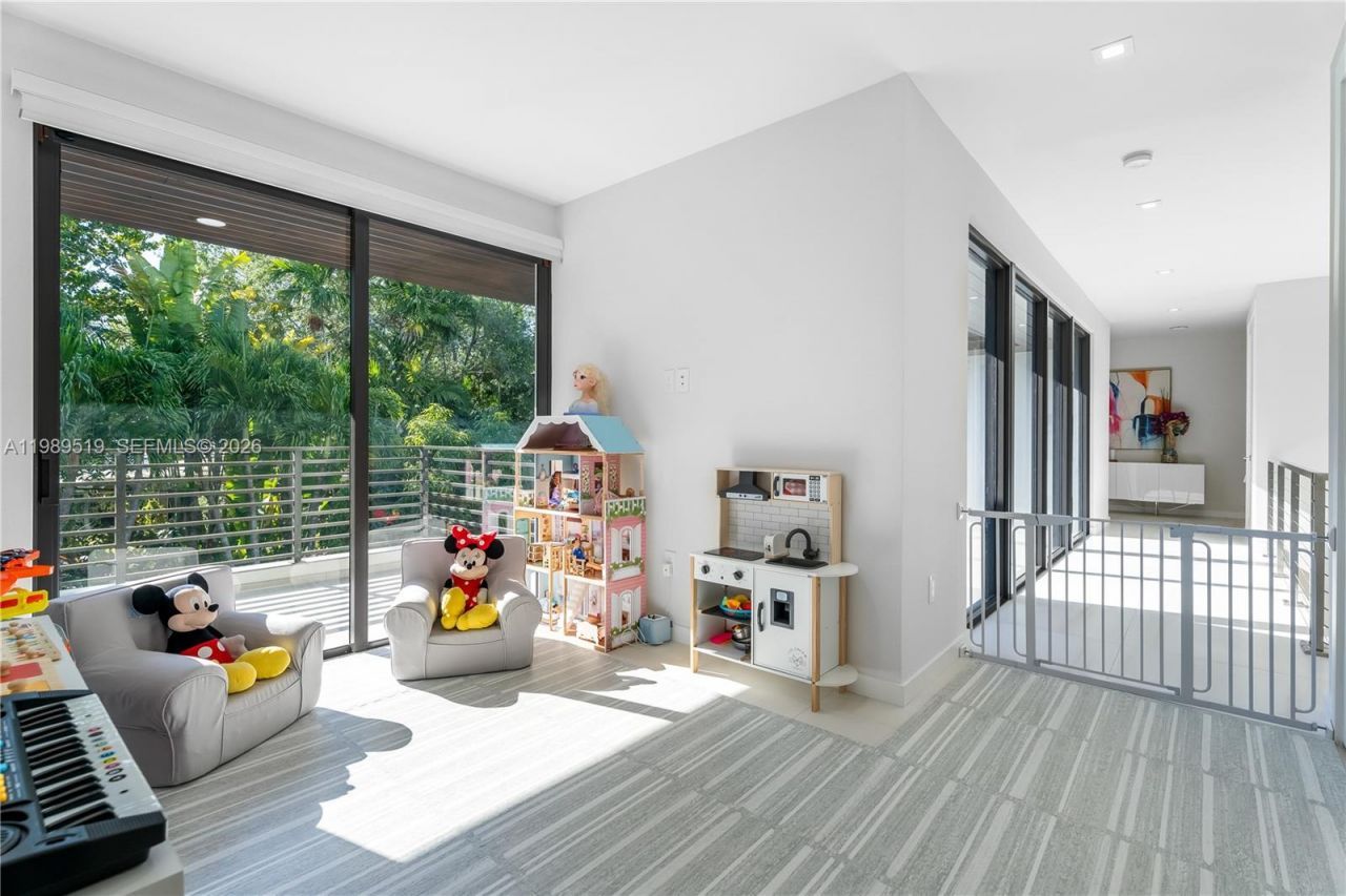 7900 SW 57th Ct , South Miami, FL 33143 Photo