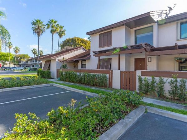 13340 SW 91st Ter, Unit B, Miami, FL 33186