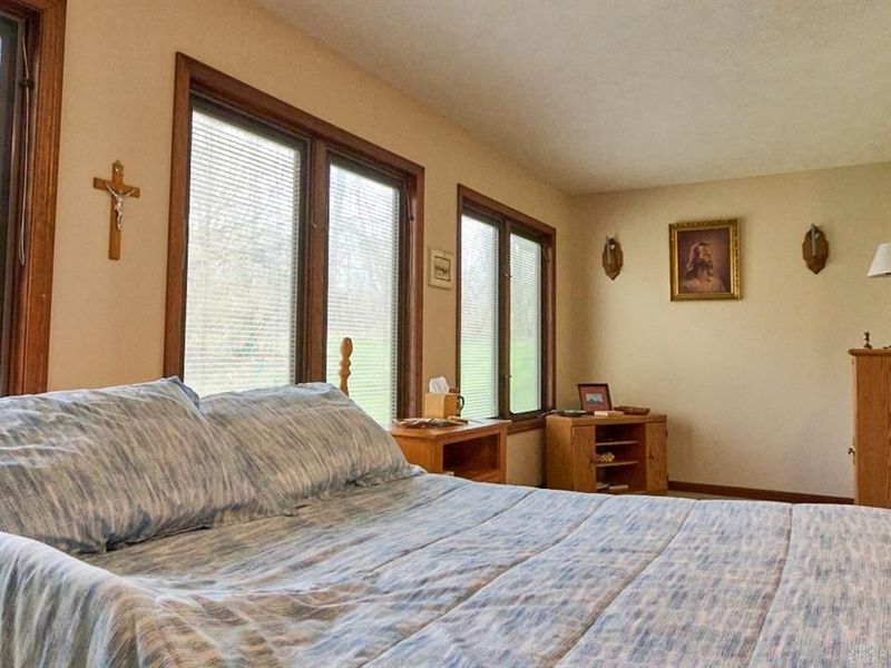 19 Prairie Creek Crossing, Wilmington, OH 45177 Photo 9