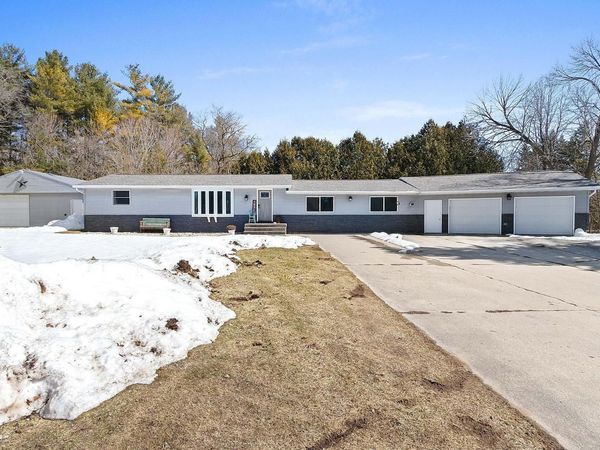 13725 Jambo Creek ROAD, Mishicot, WI 54228