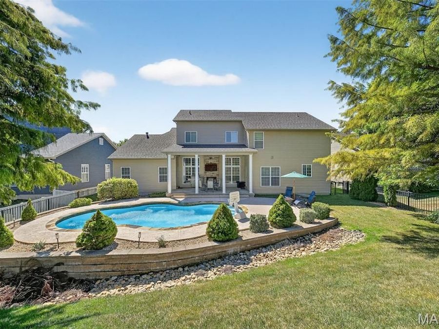 Property Image 8