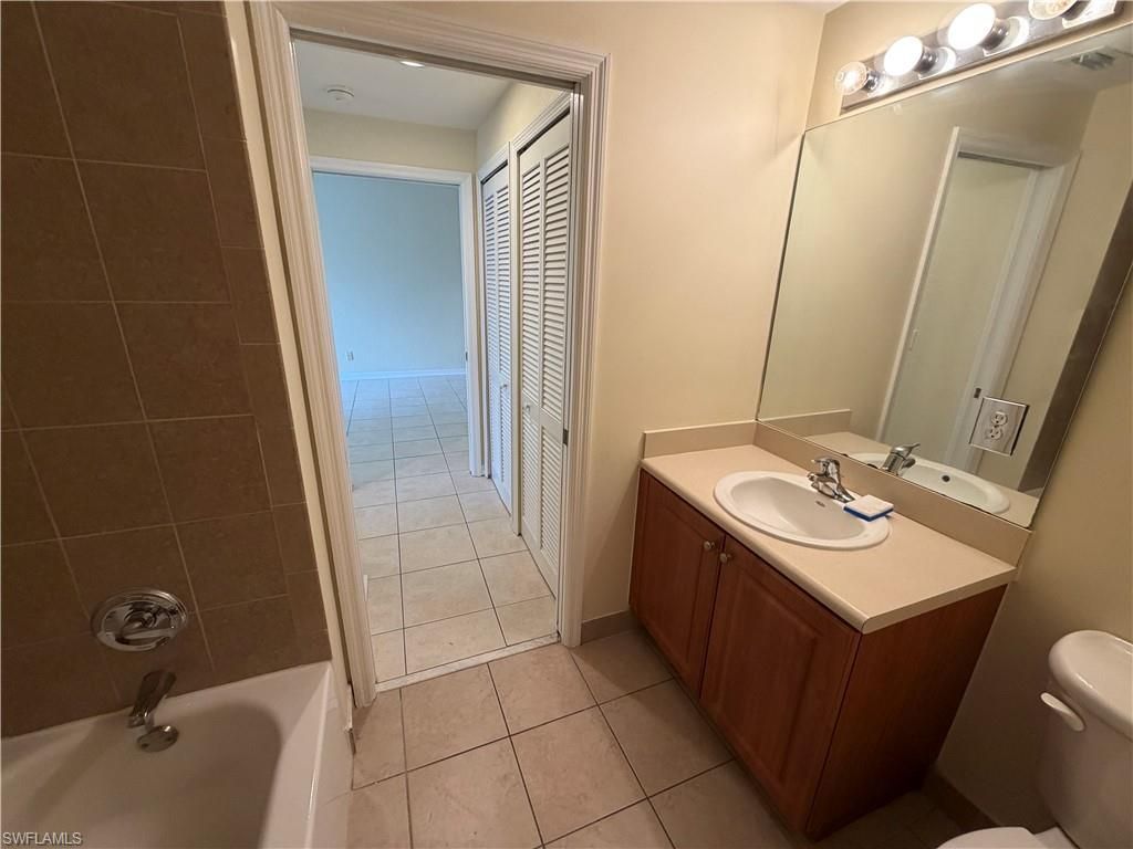 8408 Bernwood Cove Loop , Unit 1703, Fort Myers, FL 33966 Photo