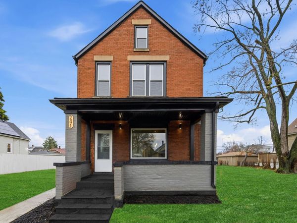 241 156TH Street , Calumet City, IL 60409