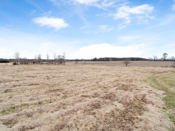 18303 Loretta Drive, Marengo, IL 60152