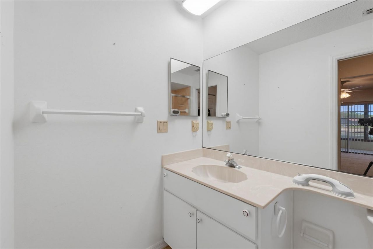 9151 Lingrove Road, Weeki Wachee, FL 34613 Photo