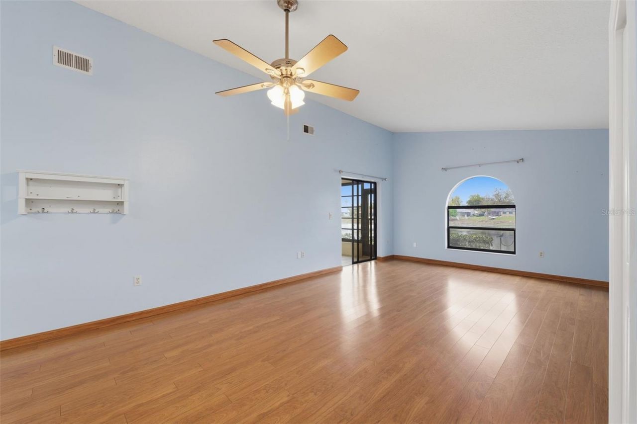 9151 Lingrove Road, Weeki Wachee, FL 34613 Photo