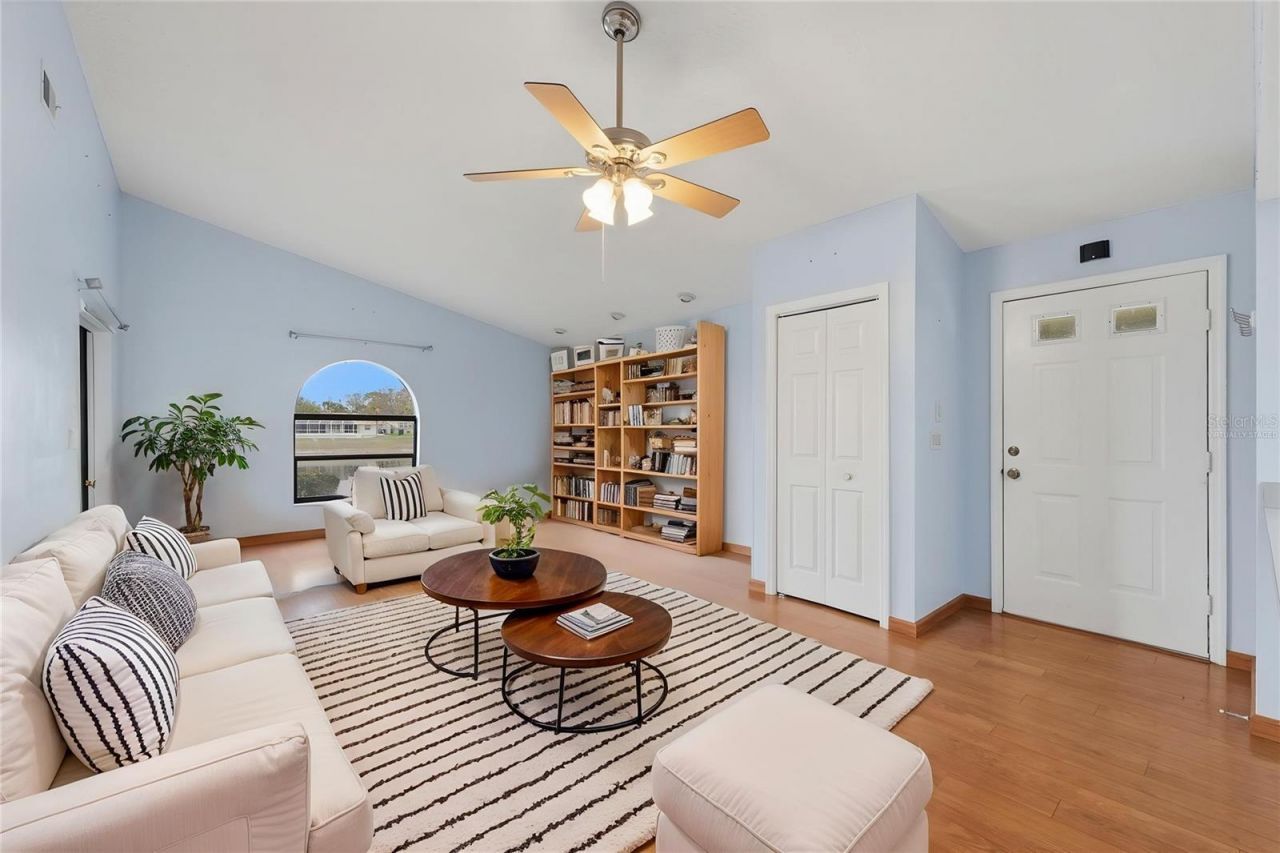 9151 Lingrove Road, Weeki Wachee, FL 34613 Photo