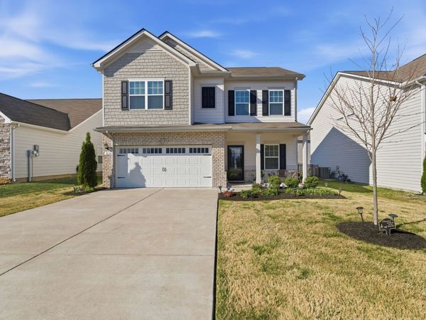 3636 Pelham Wood Dr, Murfreesboro, TN 37128