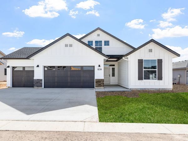 8238 E Cool River Lp, Nampa, ID 83687