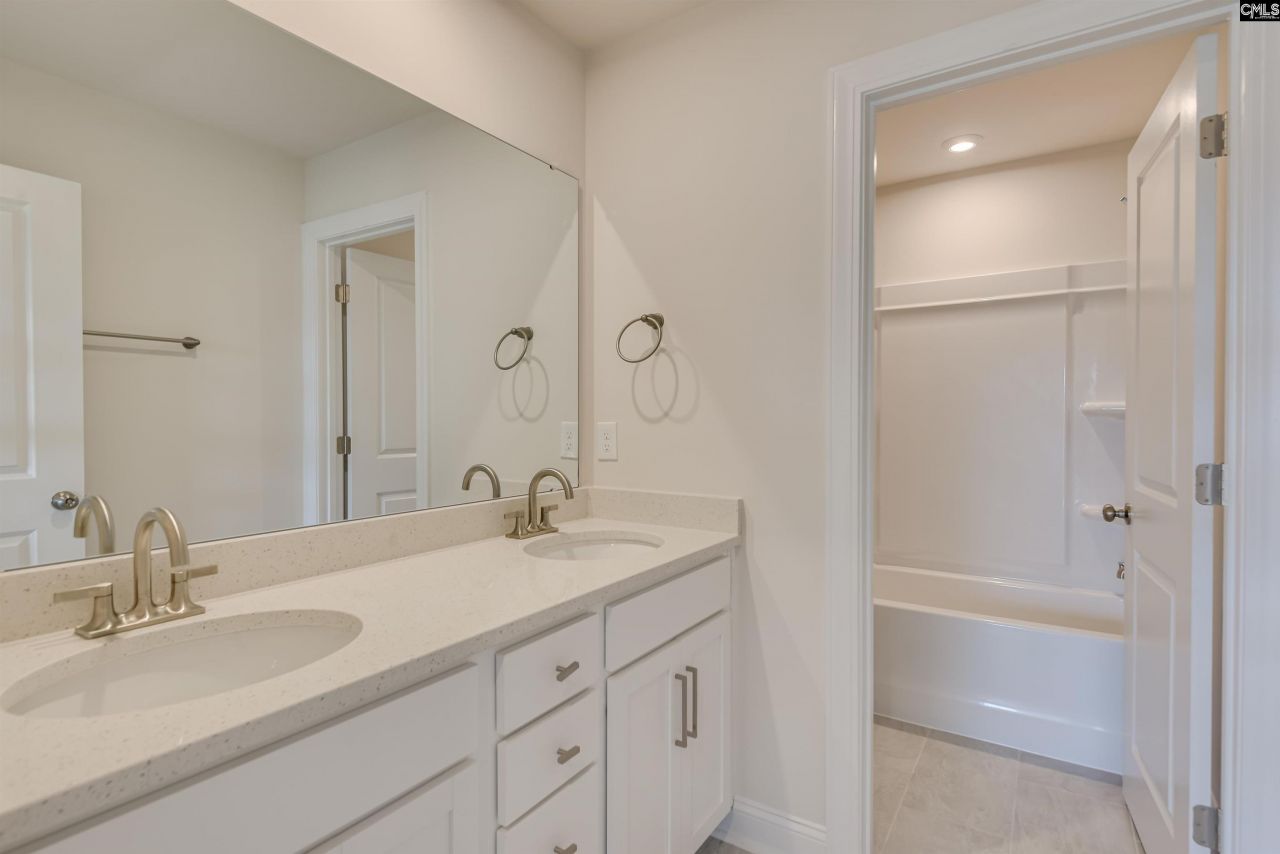 440 Hacienda Court  Photo 36