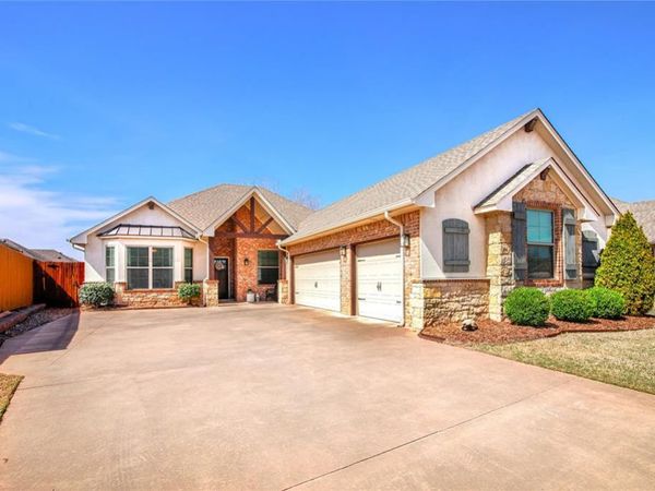 19205 Rush Springs Lane, Edmond, OK 73012