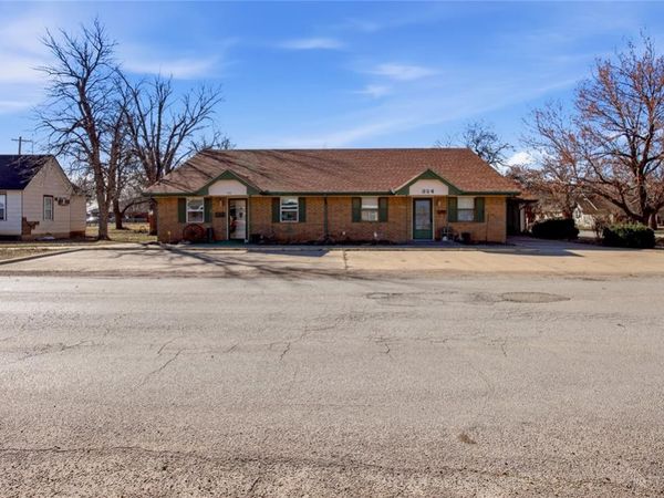 324 W 4th Street, Hobart, OK 73651