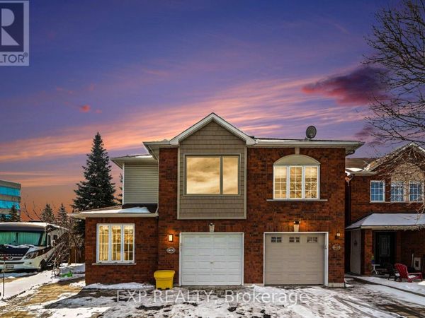 4630 Ogilvie Walk Crescent , Ottawa, ON K1J1G7