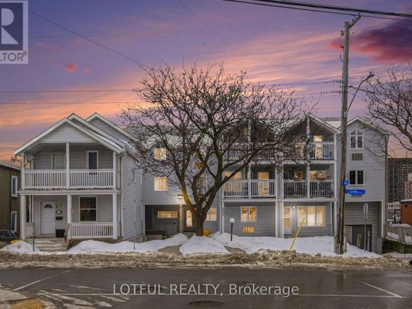 237 Loretta Avenue South, Unit 9, Ottawa, ON K1S4P6