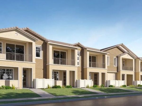 8149 E PETUNIA Avenue, Unit 1082, Mesa, AZ 85212