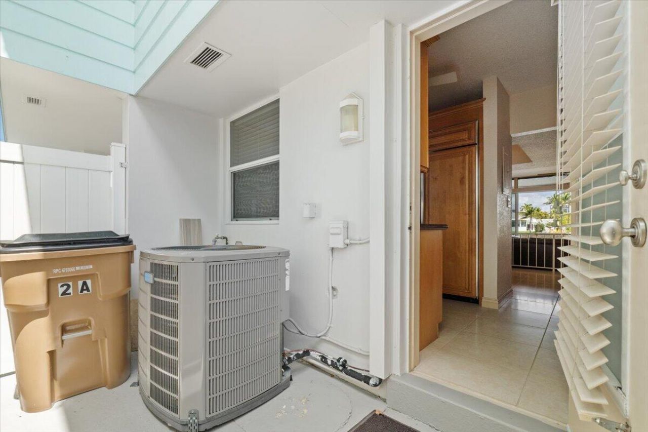 426 SE 17th Terrace, Deerfield Beach, FL 33441 Photo